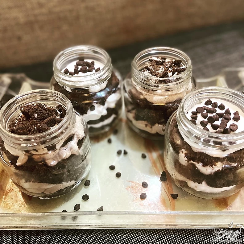 جار کیک شکلاتی